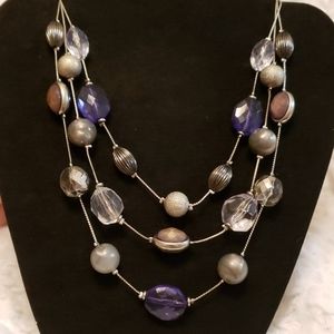 Purple necklace w/matching stretch bracelet